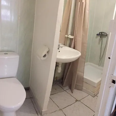 Maison De Village -Non De Standing- A Bages 66 Bages (Pyrenees-Orientales)